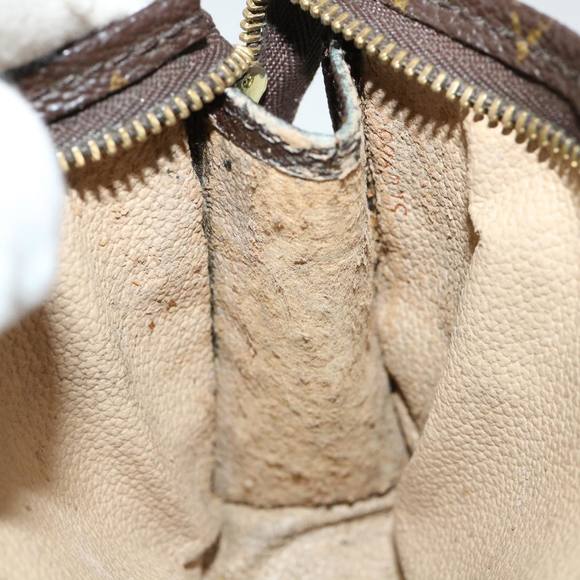 LOUIS VUITTON Monogram Poche Toilette 15 Pouch M47546 LV Auth ar7878B - Picture 10 of 16